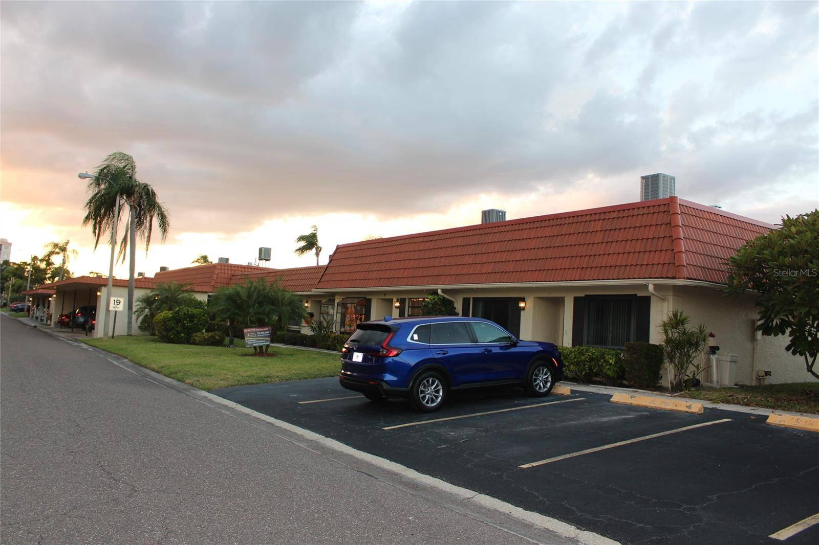 19029 US HIGHWAY 19 N #16C, Clearwater, FL 33764