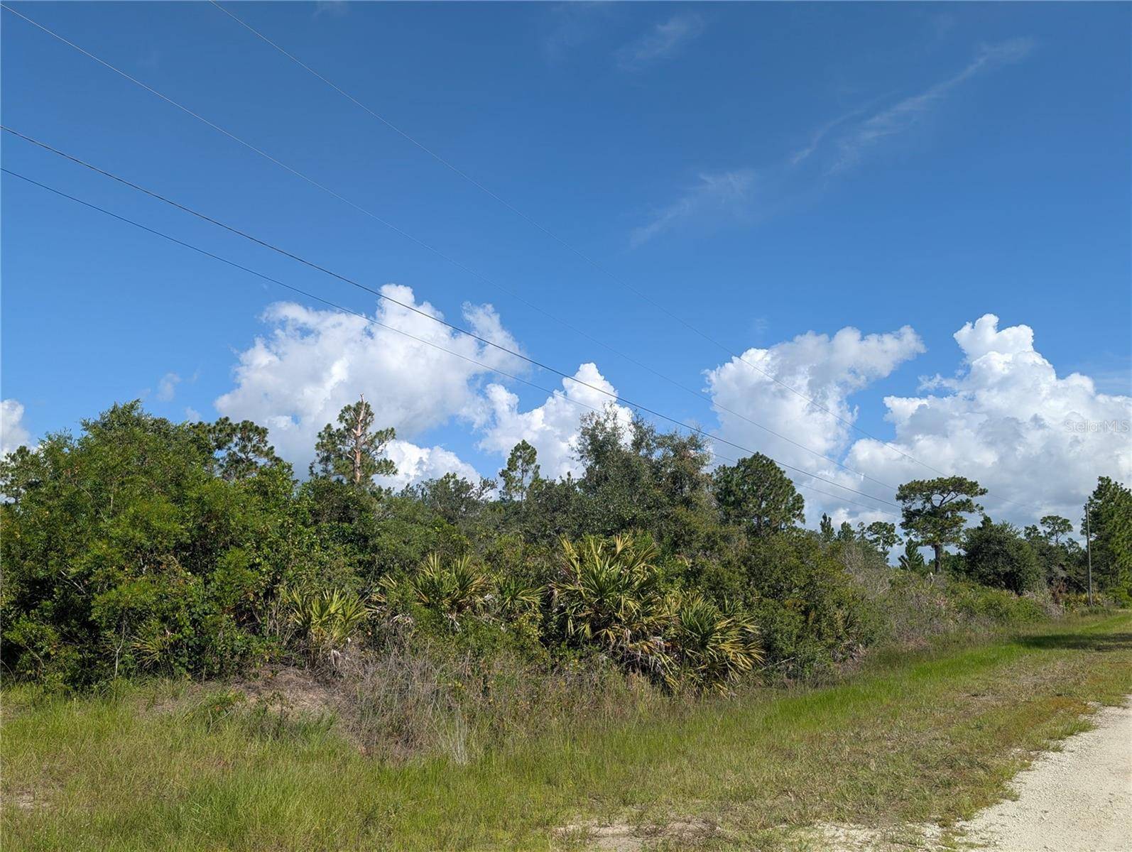 307 GRANADA DR, Indian Lake Estates, FL 33855