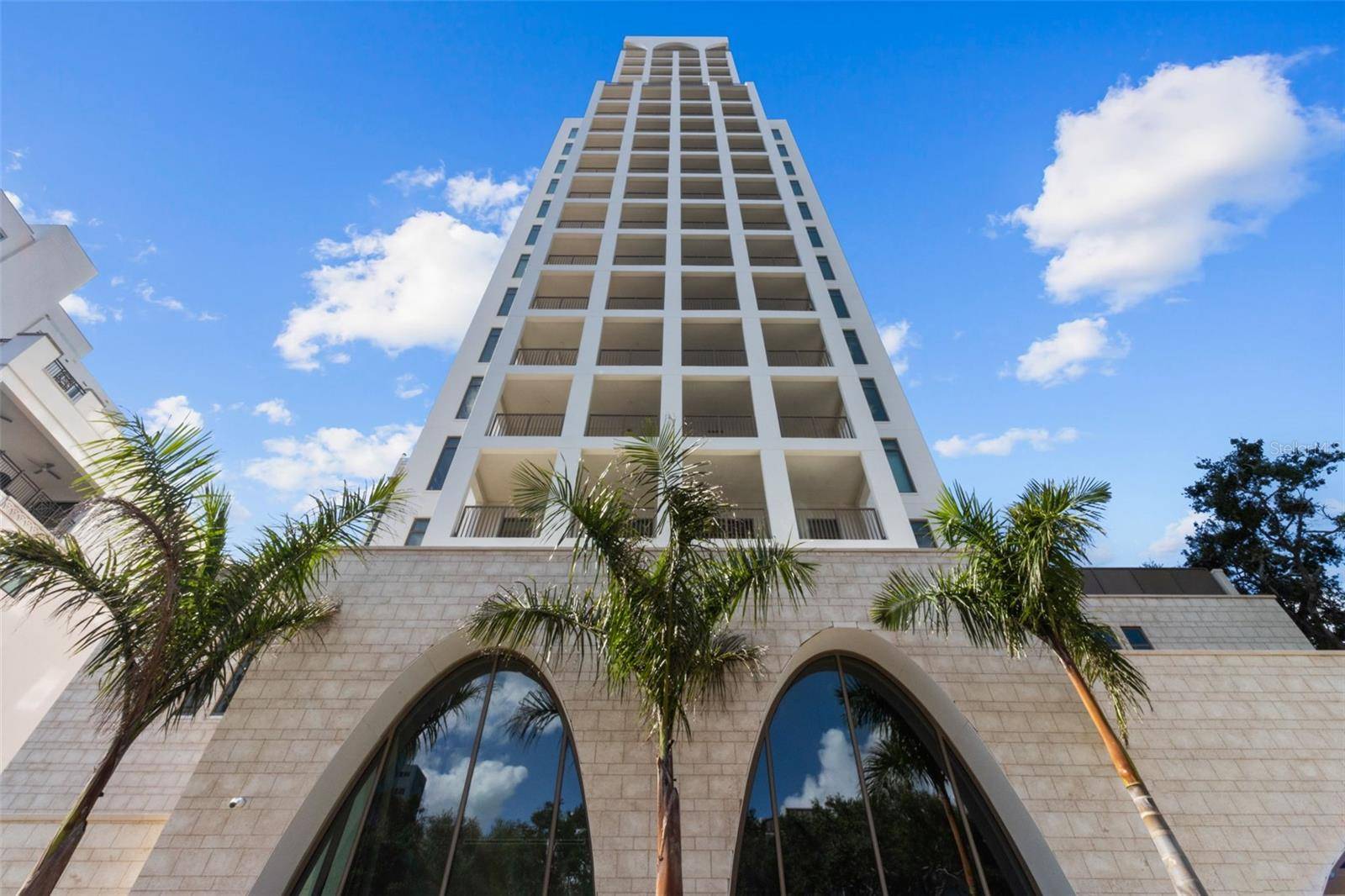 126 4TH AVE NE #601, St Petersburg, FL 33701