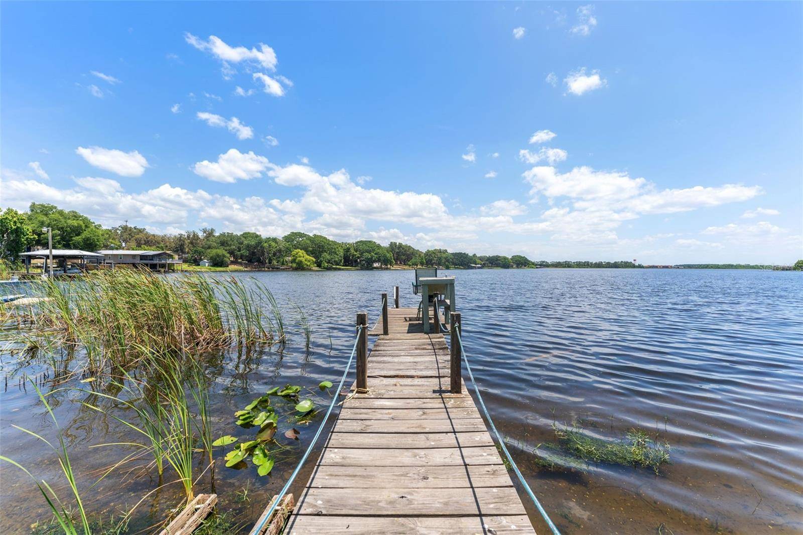 7570 BERKLEY RD, Polk City, FL 33868