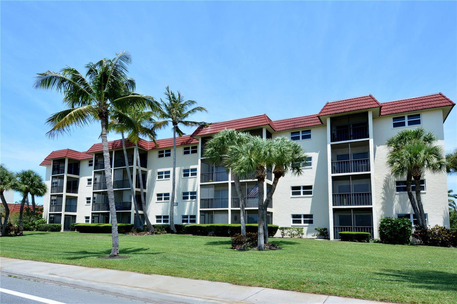 925 BEACH RD #310, Sarasota, FL 34242