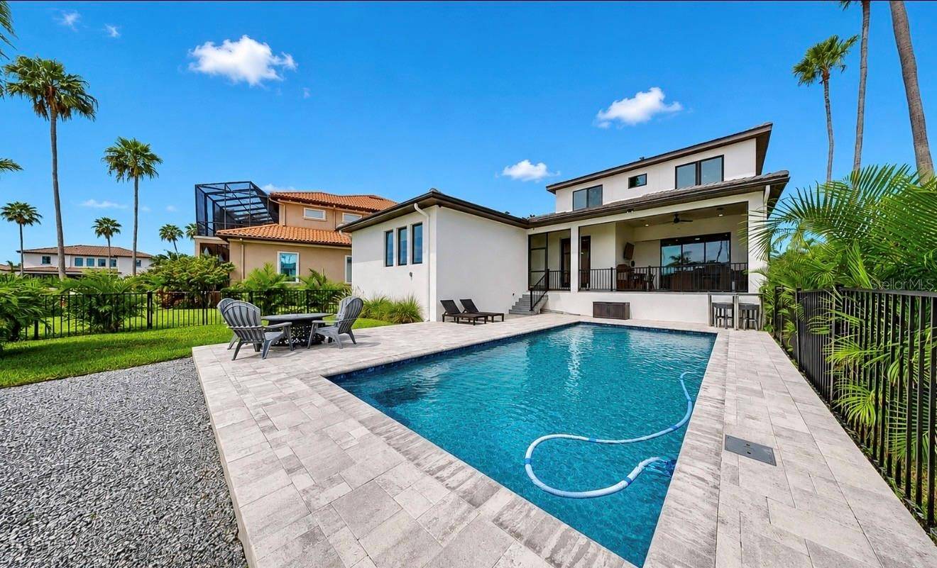 1406 ALHAMBRA DR, Apollo Beach, FL 33572