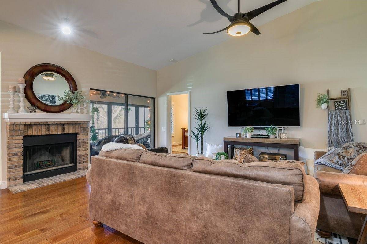 3095 LANDMARK BLVD #2005, Palm Harbor, FL 34684