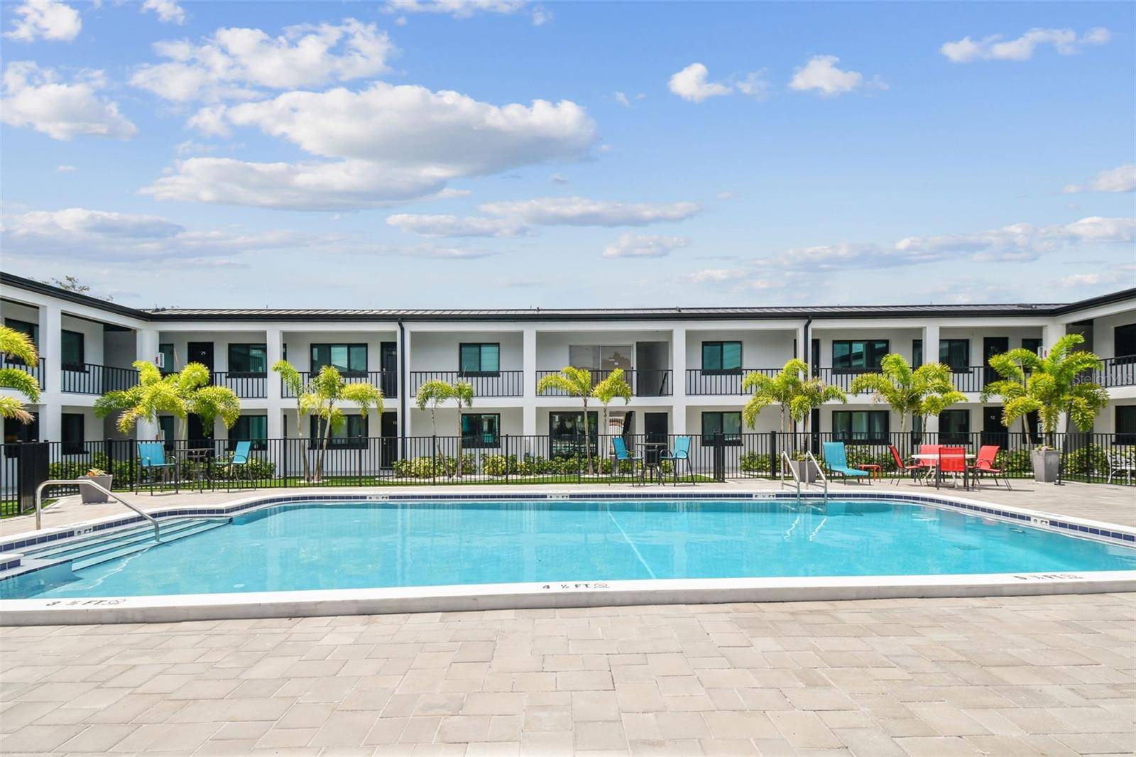 2942 W BAY DR #22, Belleair Bluffs, FL 33770
