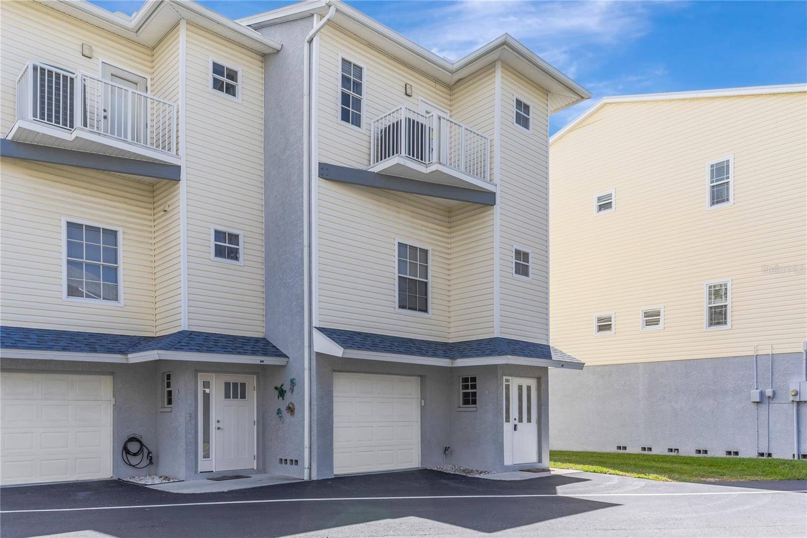 19803 GULF BLVD #301, Indian Shores, FL 33785