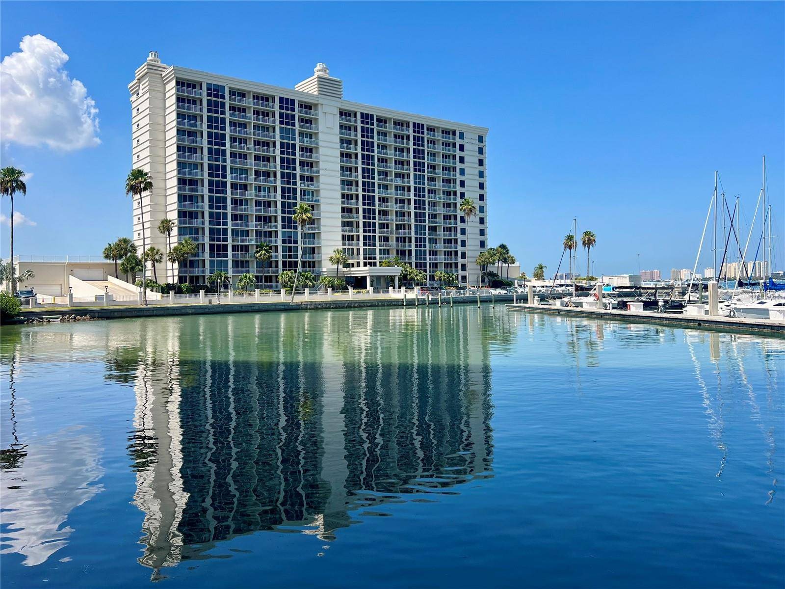 100 PIERCE ST #1001, Clearwater, FL 33756