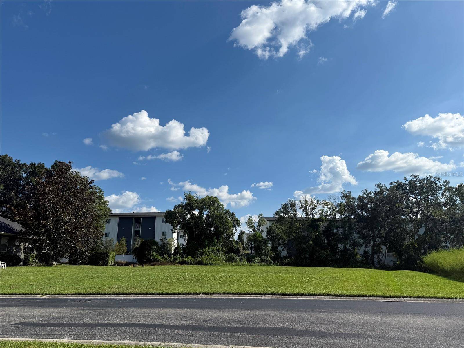ISLAND SHORES LN, Lakeland, FL 33809