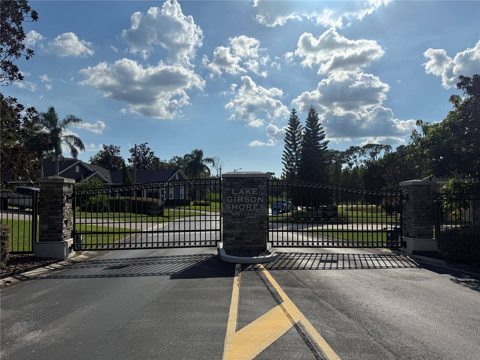 ISLAND SHORES LN, Lakeland, FL 33809