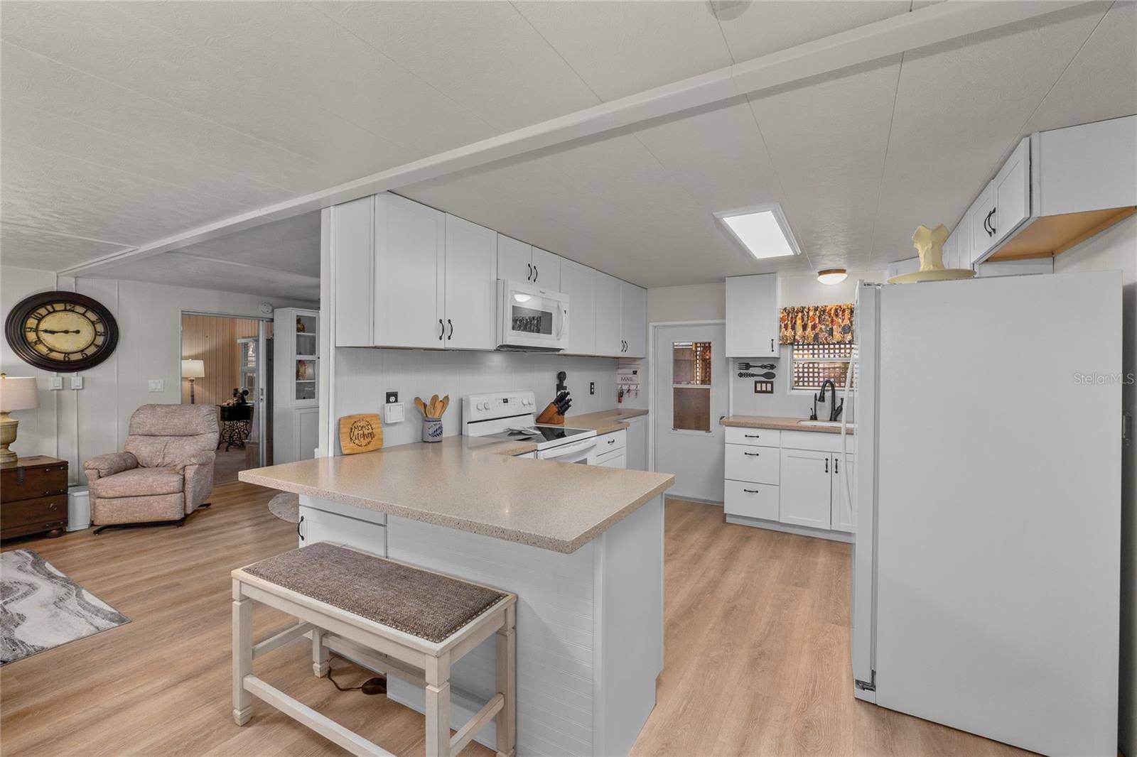 288 SALEM AVE #3, Palm Harbor, FL 34684