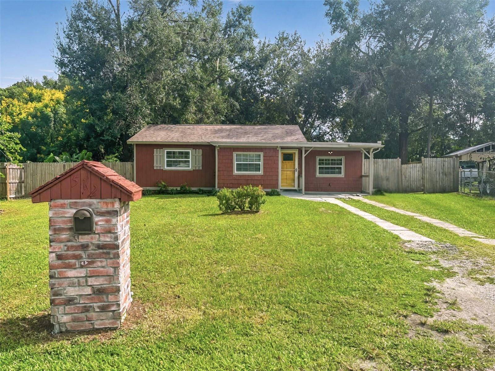 512 GREEN CIR, Fort Meade, FL 33841
