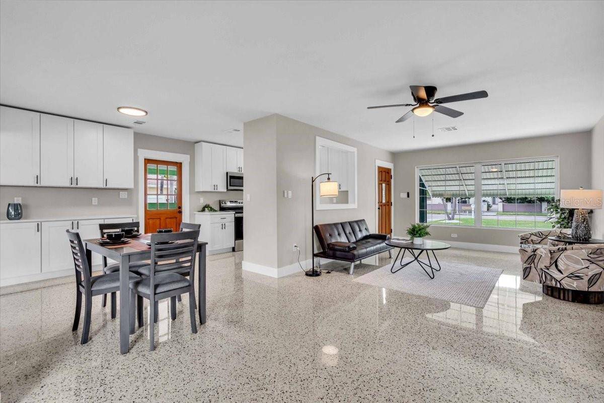 3002 58TH ST S, Gulfport, FL 33707
