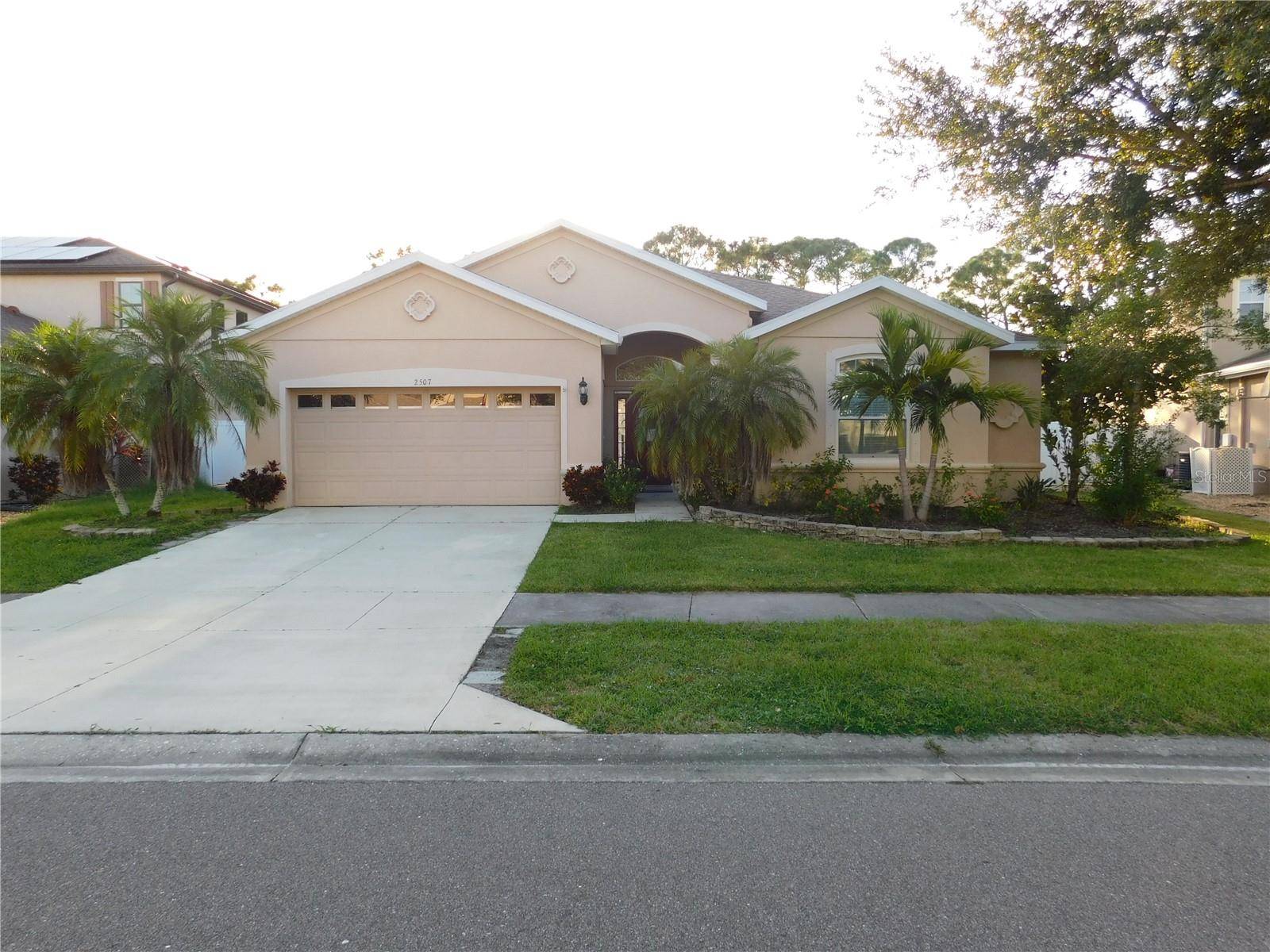 2507 HOBBLEBRUSH DR, North Port, FL 34289