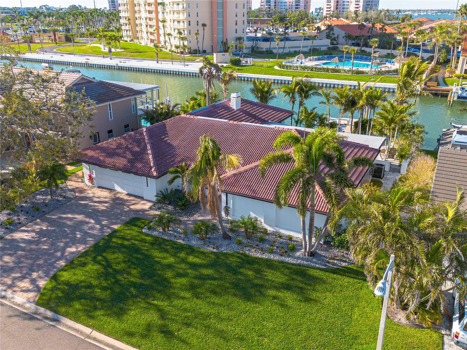 4959 58TH AVE S, St Petersburg, FL 33715