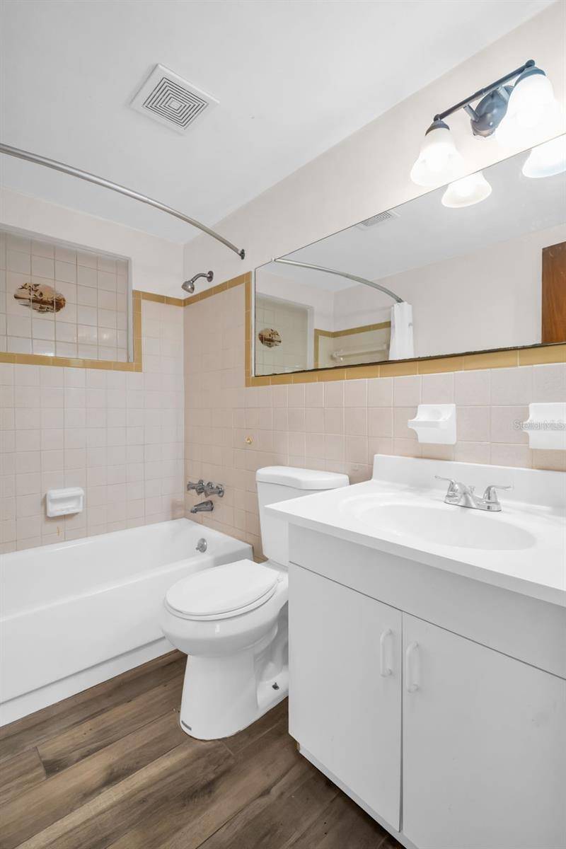3814 SUNRAY DR, Holiday, FL 34691