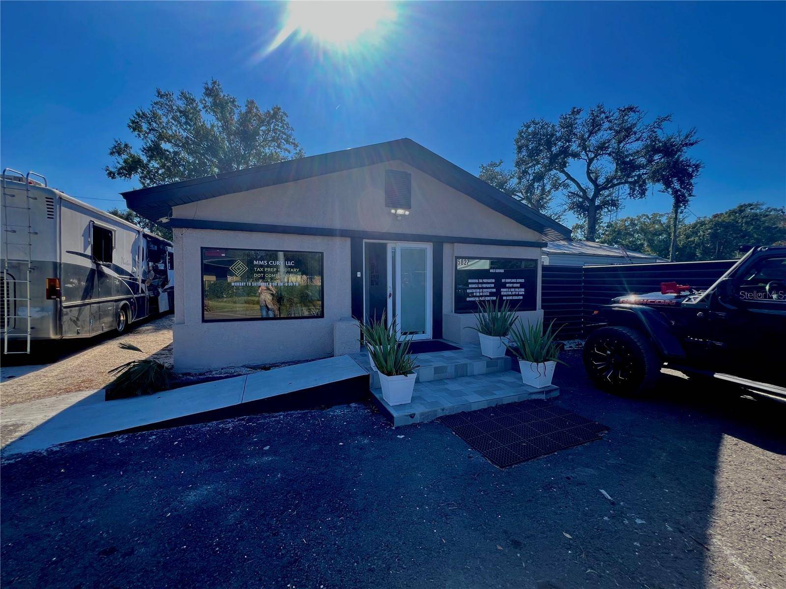 5827 E COLUMBUS DR, Tampa, FL 33619