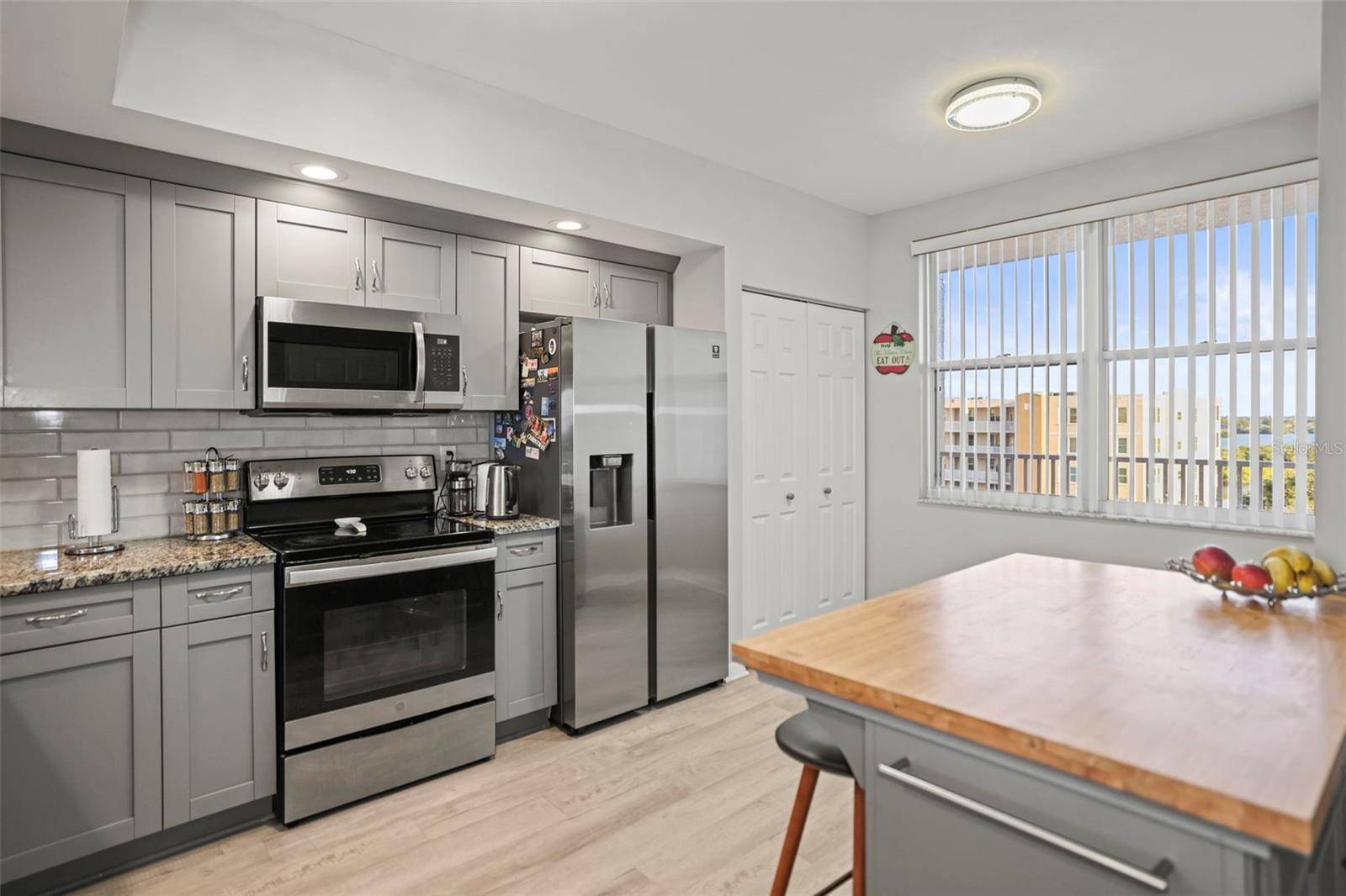 6495 SHORELINE DR #8502, St Petersburg, FL 33708