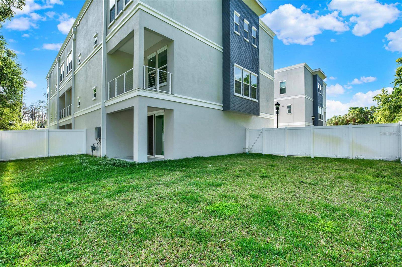 3847 SEENA MANOR CT, Tampa, FL 33618