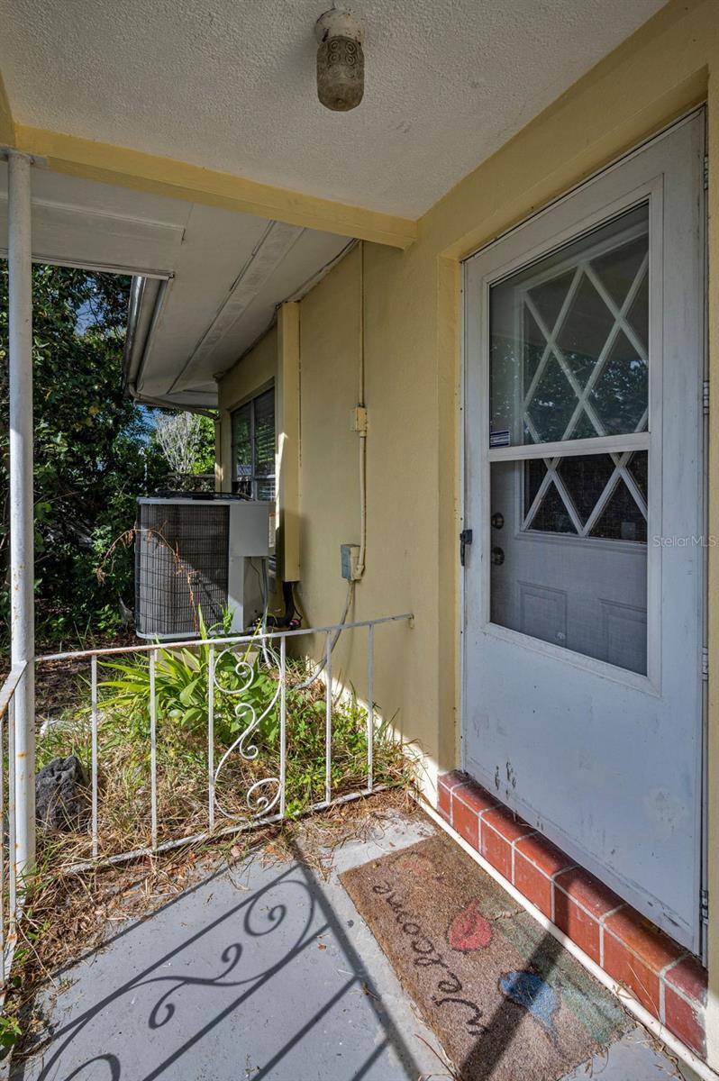 2476 CORONADO WAY, Dunedin, FL 34698