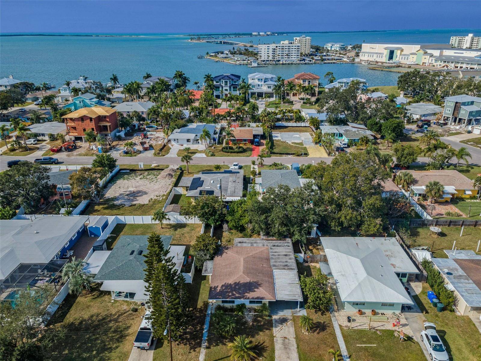 2476 CORONADO WAY, Dunedin, FL 34698
