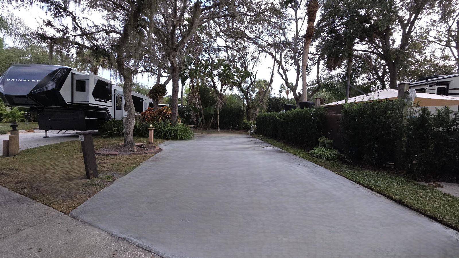 231 STALLION LN, River Ranch, FL 33867