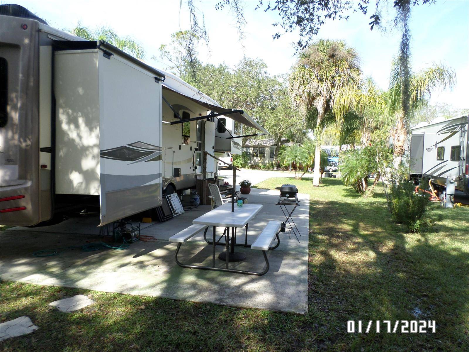 76 NW ROAN RD, River Ranch, FL 33867