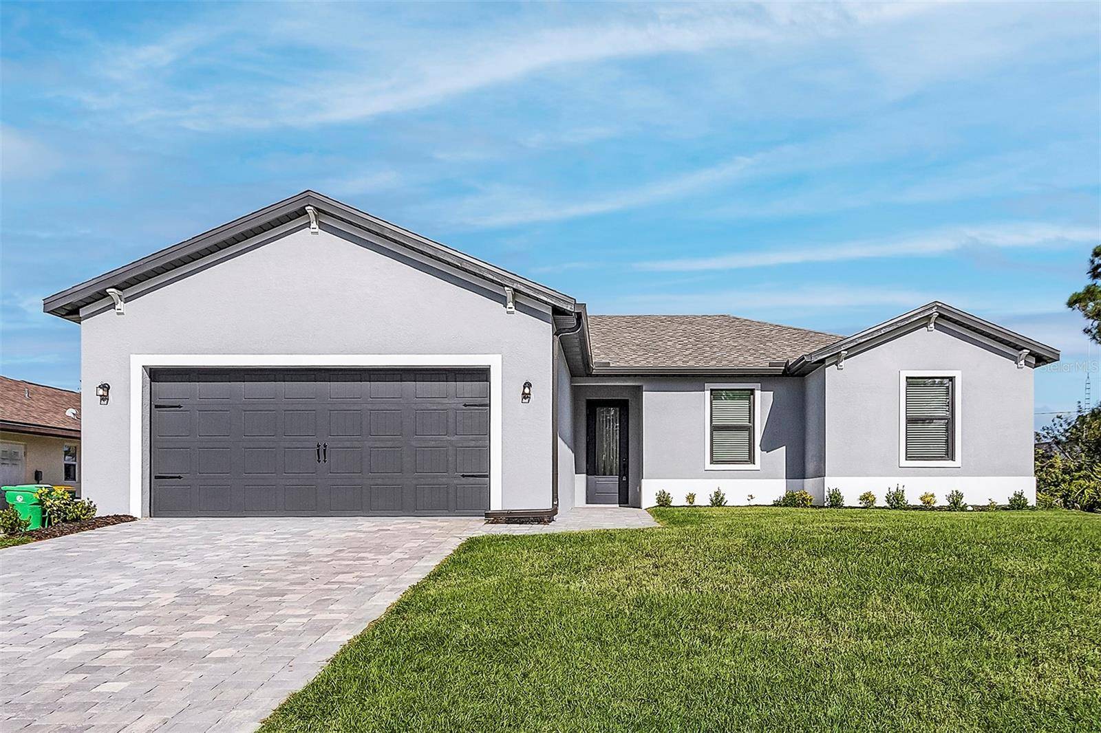 13515 WALDEN SHEFFIELD RD, Dover, FL 33527