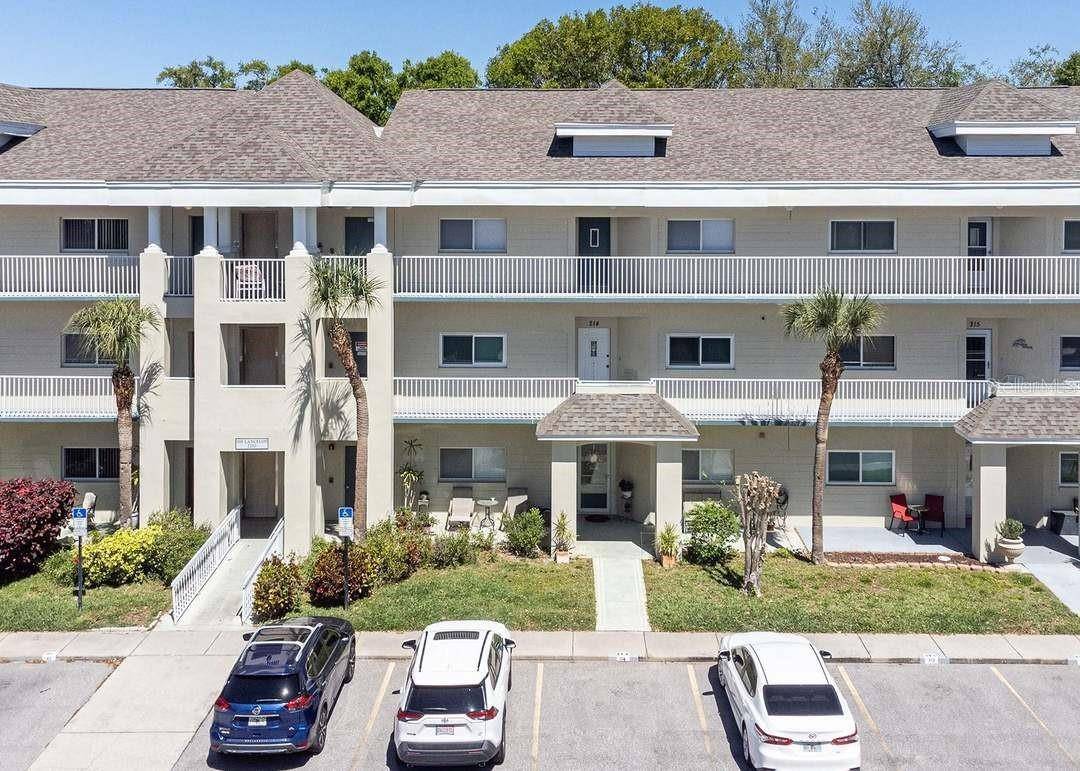 2210 UTOPIAN DR E #214, Clearwater, FL 33763