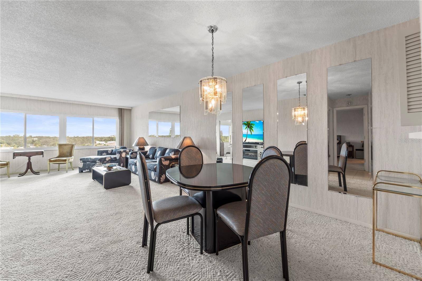 100 BLUFF VIEW DR #609A, Belleair Bluffs, FL 33770