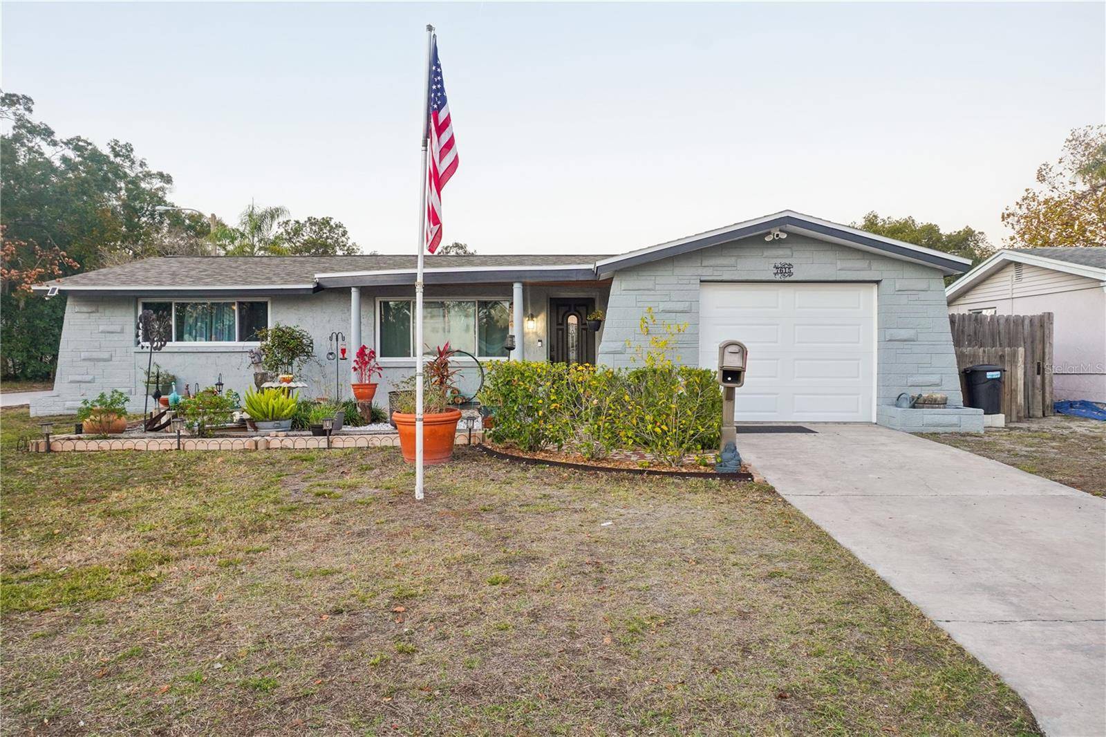 7615 CUMBER DR, New Port Richey, FL 34653