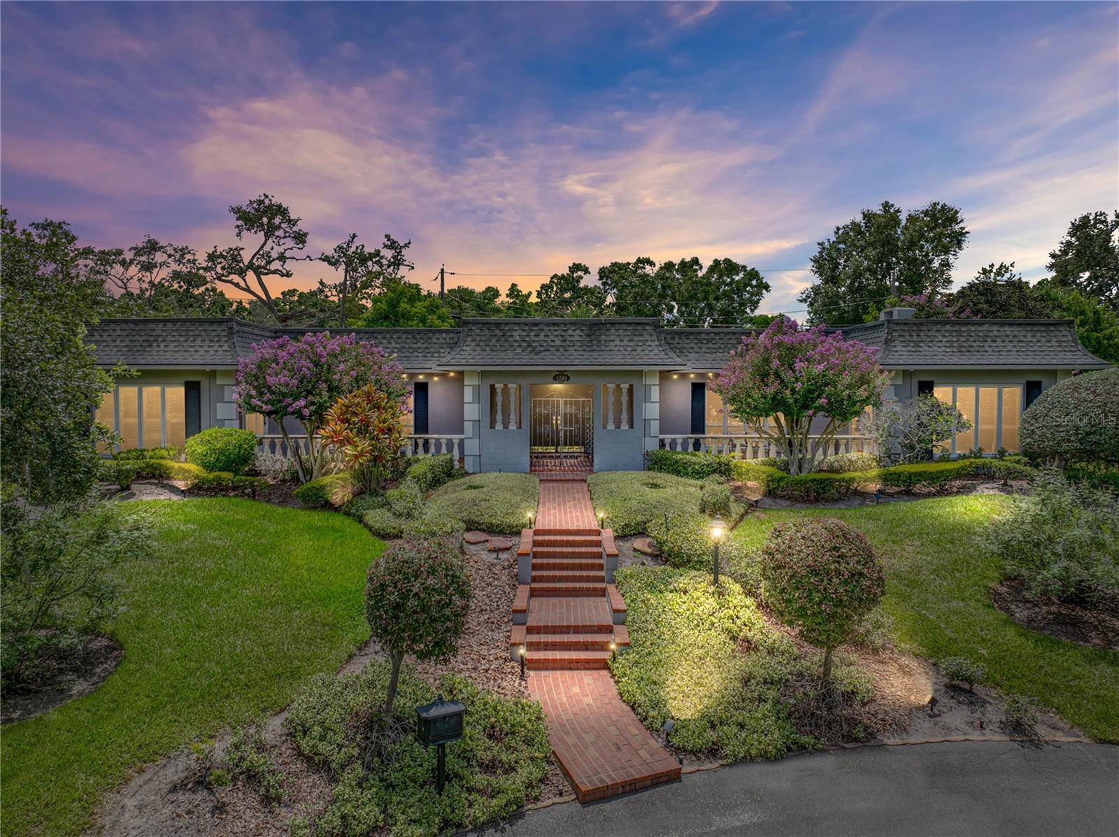 1249 LAKE POINT DR, Lakeland, FL 33813