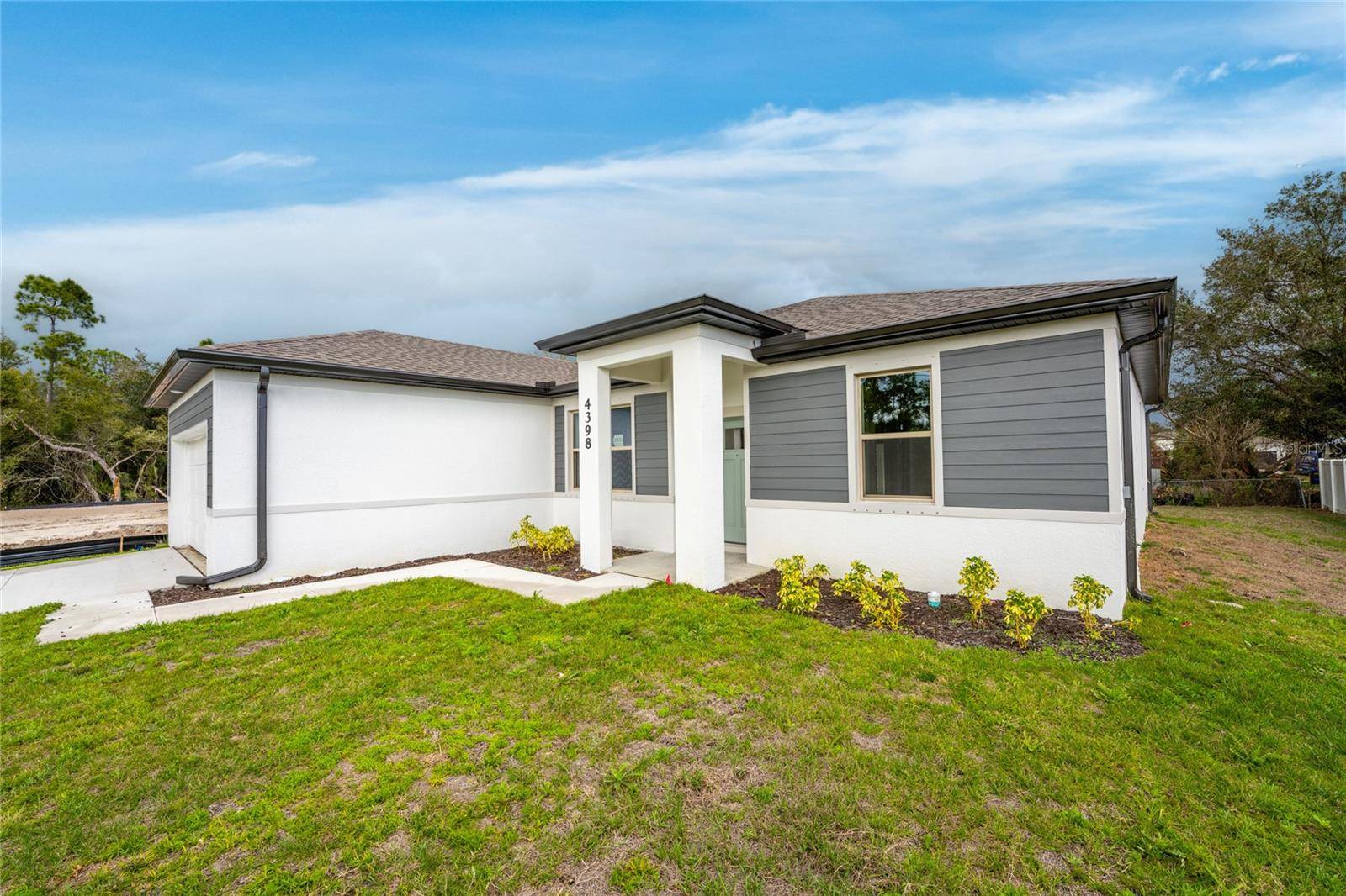 4398 PONCE DE LEON BLVD, North Port, FL 34291