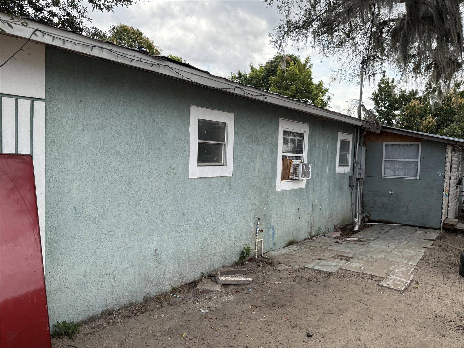 310 E BOOKER ST, Avon Park, FL 33825
