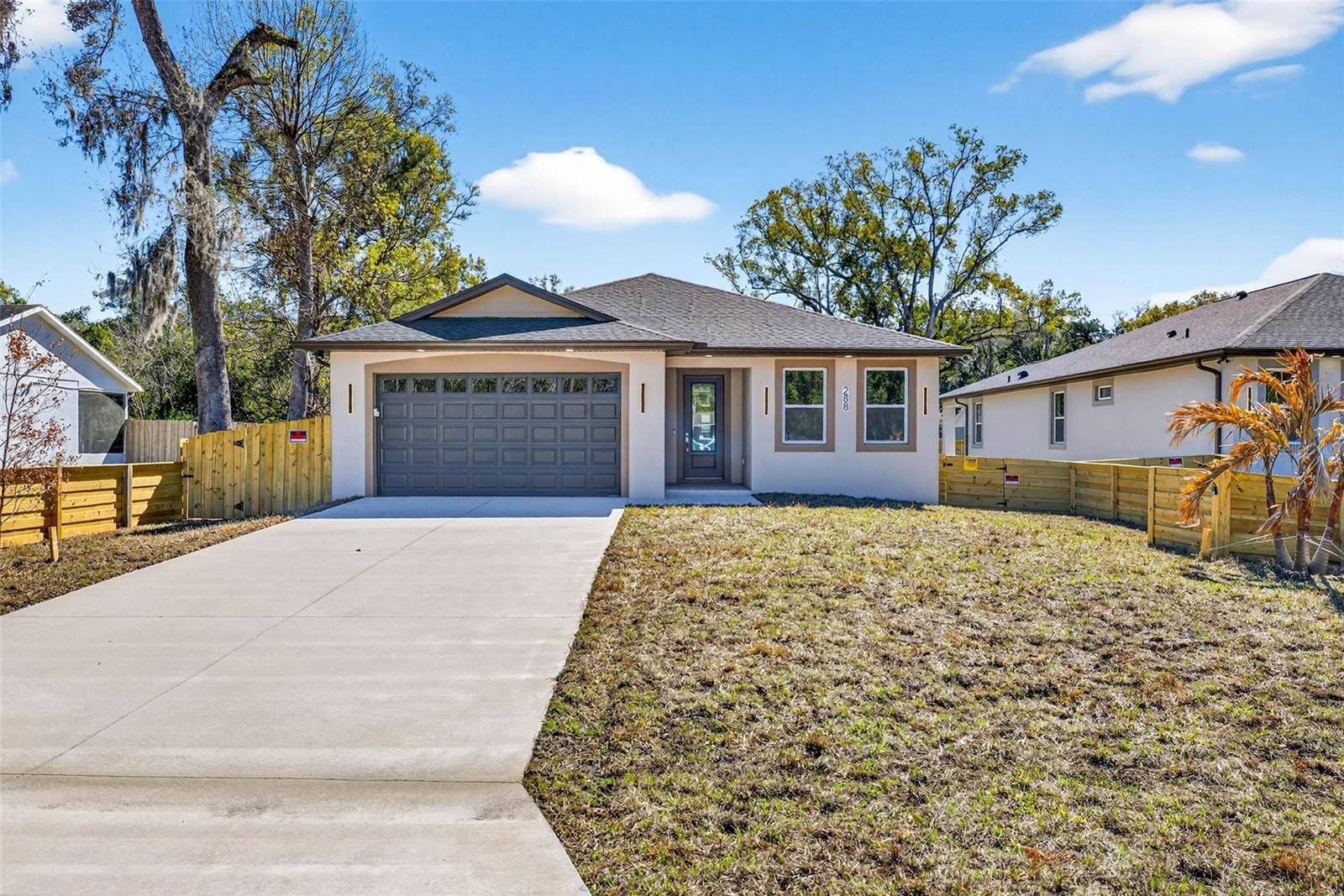 288 ROOSEVELT AVE, Masaryktown, FL 34604