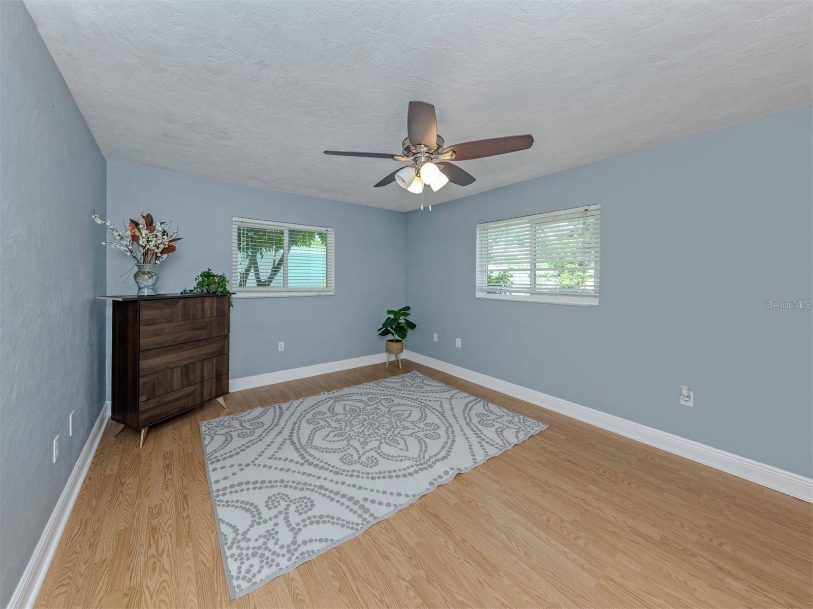 2161 INNER CASS CIR, Sarasota, FL 34231