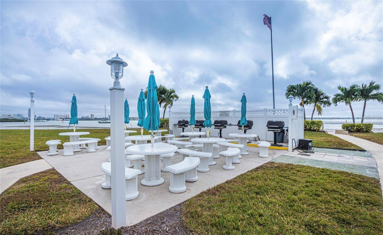 895 S GULFVIEW BLVD #203, Clearwater Beach, FL 33767