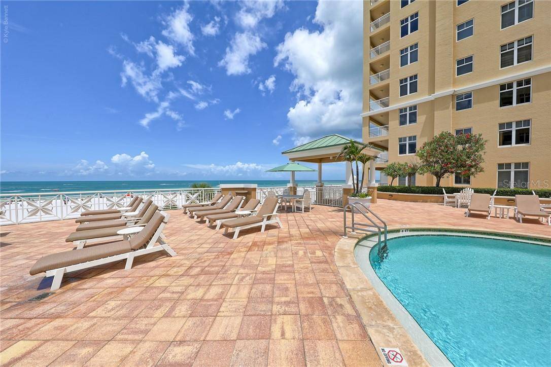 10 PAPAYA ST #305, Clearwater Beach, FL 33767