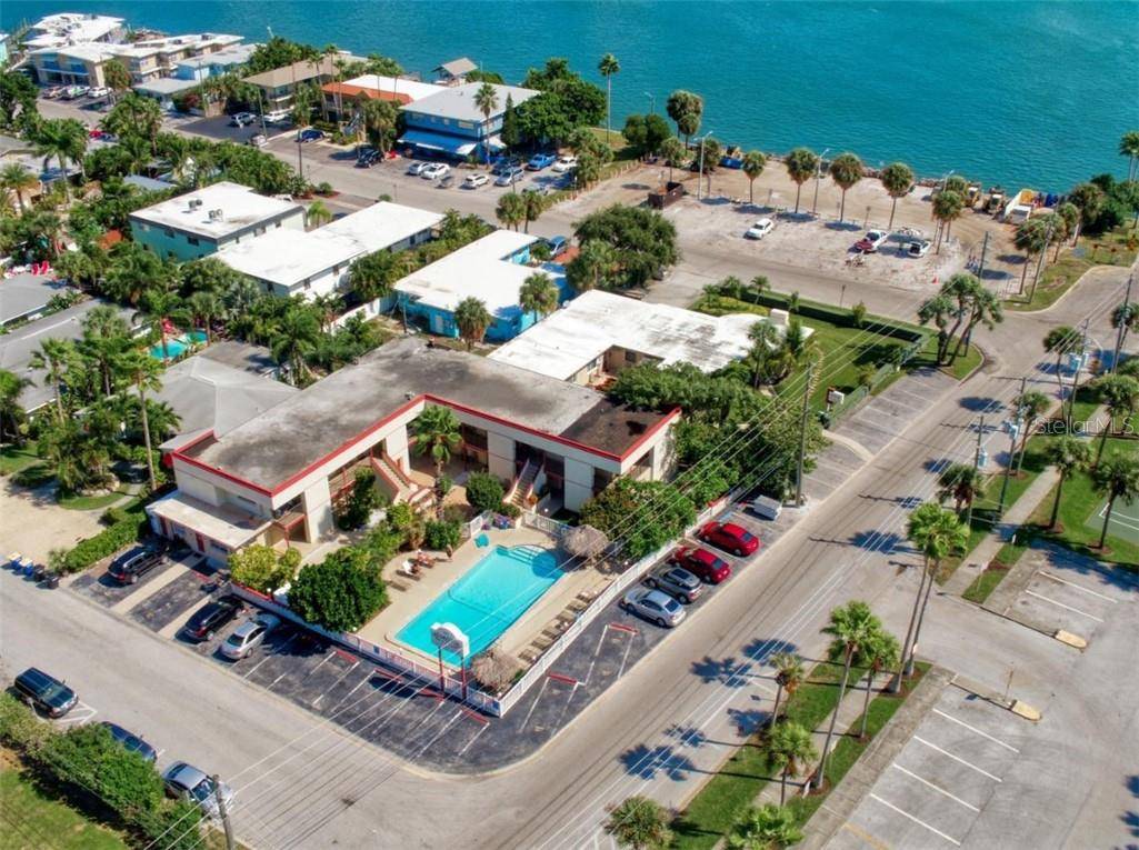 64 BAY ESPLANADE #304, Clearwater, FL 33767
