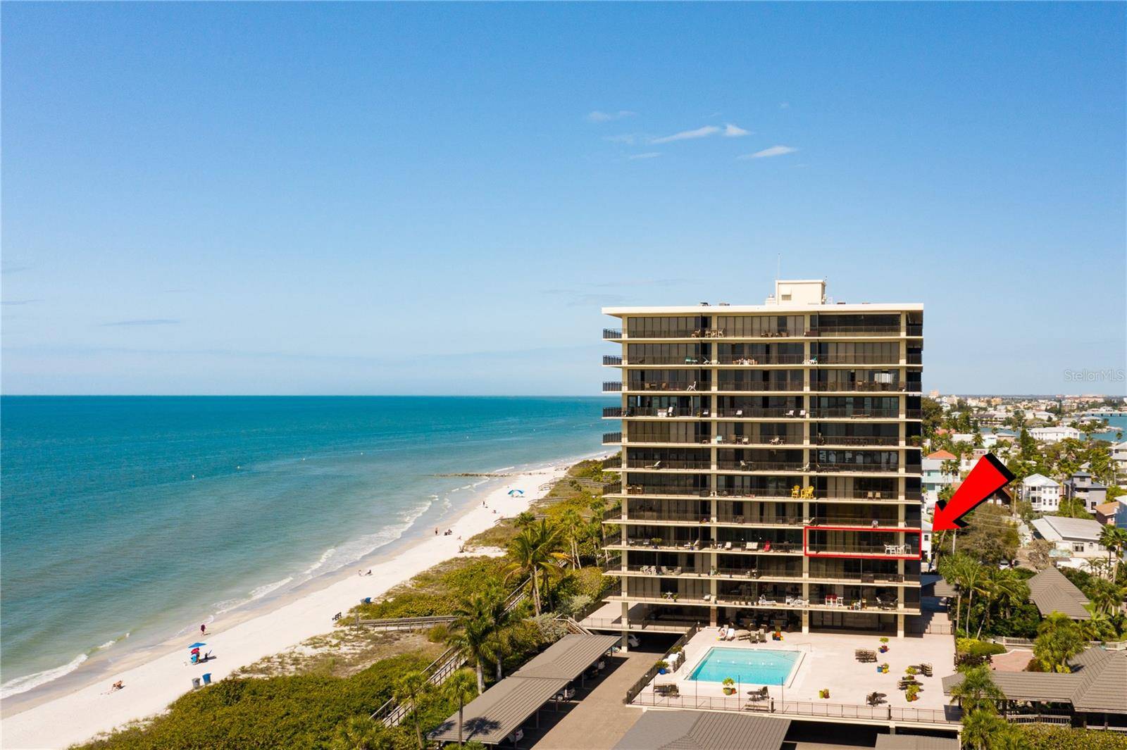 7650 BAYSHORE DR #401, Treasure Island, FL 33706