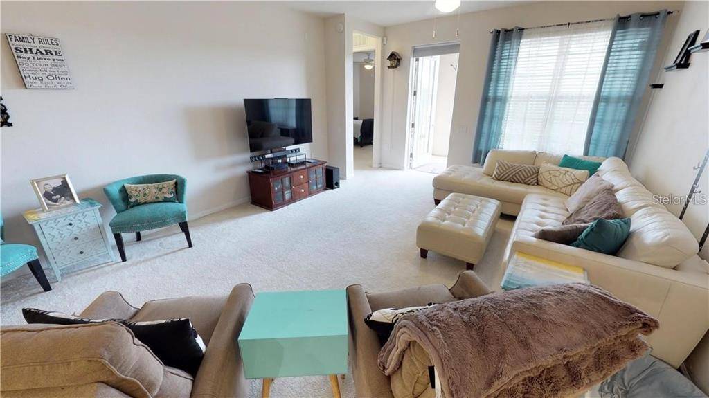 7901 SEMINOLE BLVD #1304, Seminole, FL 33772