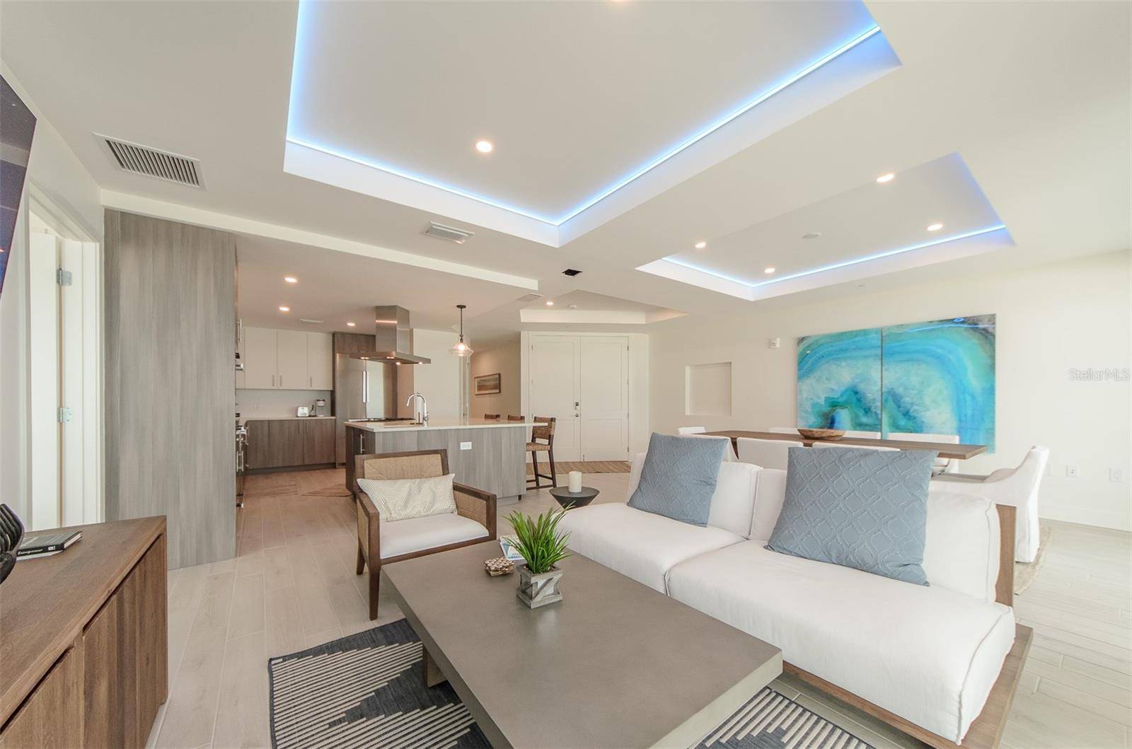 15 AVALON ST #702, Clearwater Beach, FL 33767