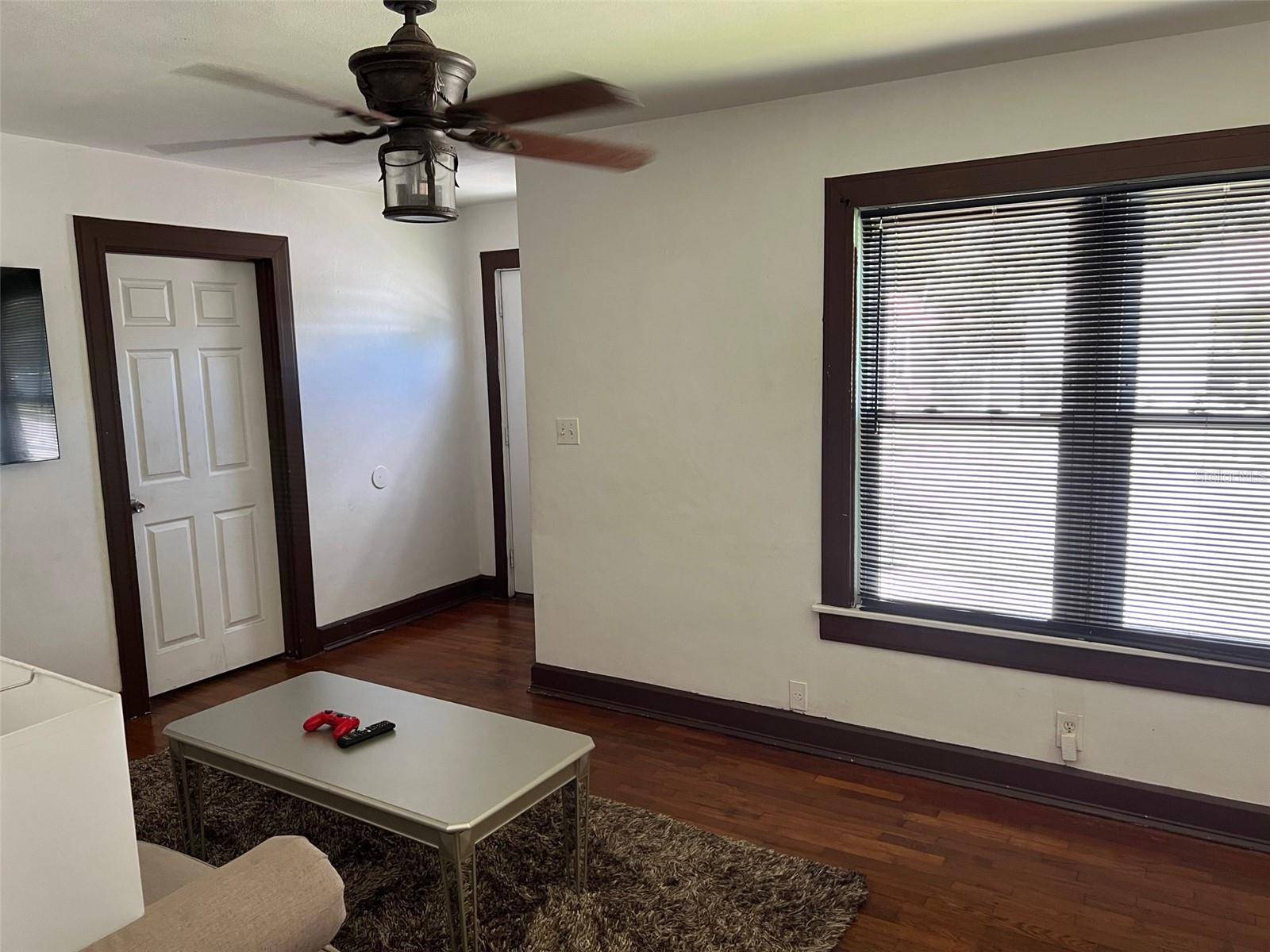 2734 53RD AVE N, St Petersburg, FL 33714