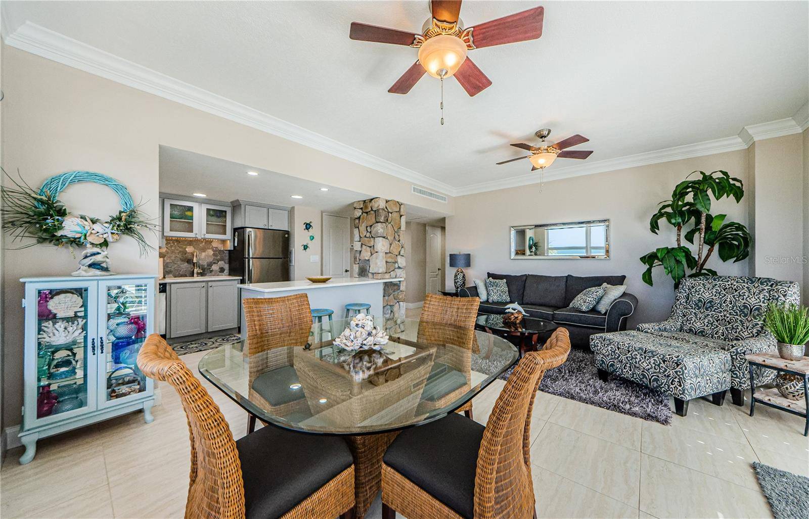 880 MANDALAY AVE #S202, Clearwater, FL 33767