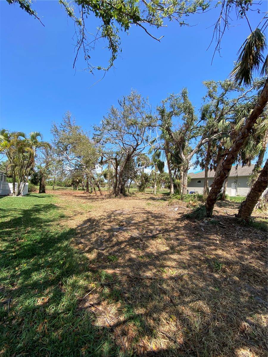 45 LONG MEADOW PL, Rotonda West, FL 33947