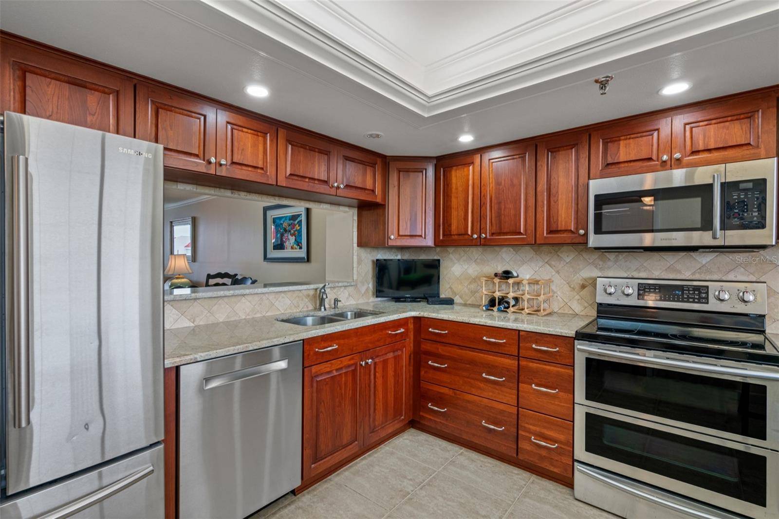 19111 VISTA BAY DR #612, Indian Shores, FL 33785