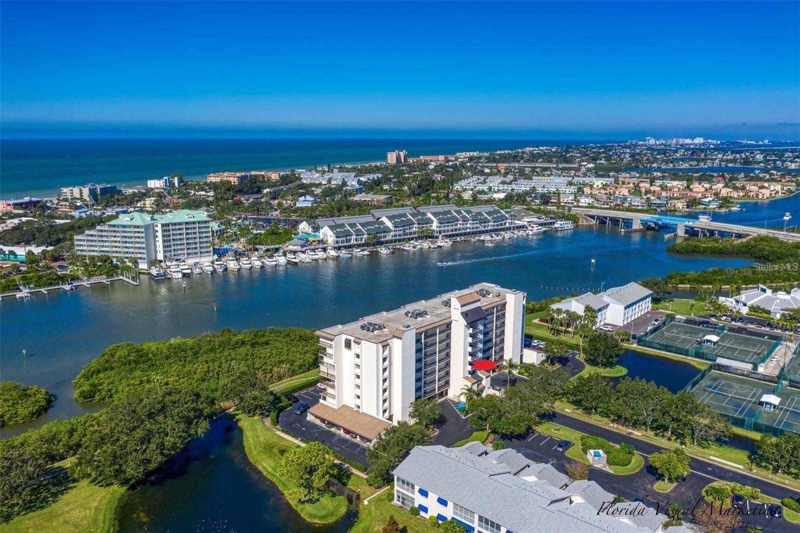 11730 SHIPWATCH DR #305, Largo, FL 33774