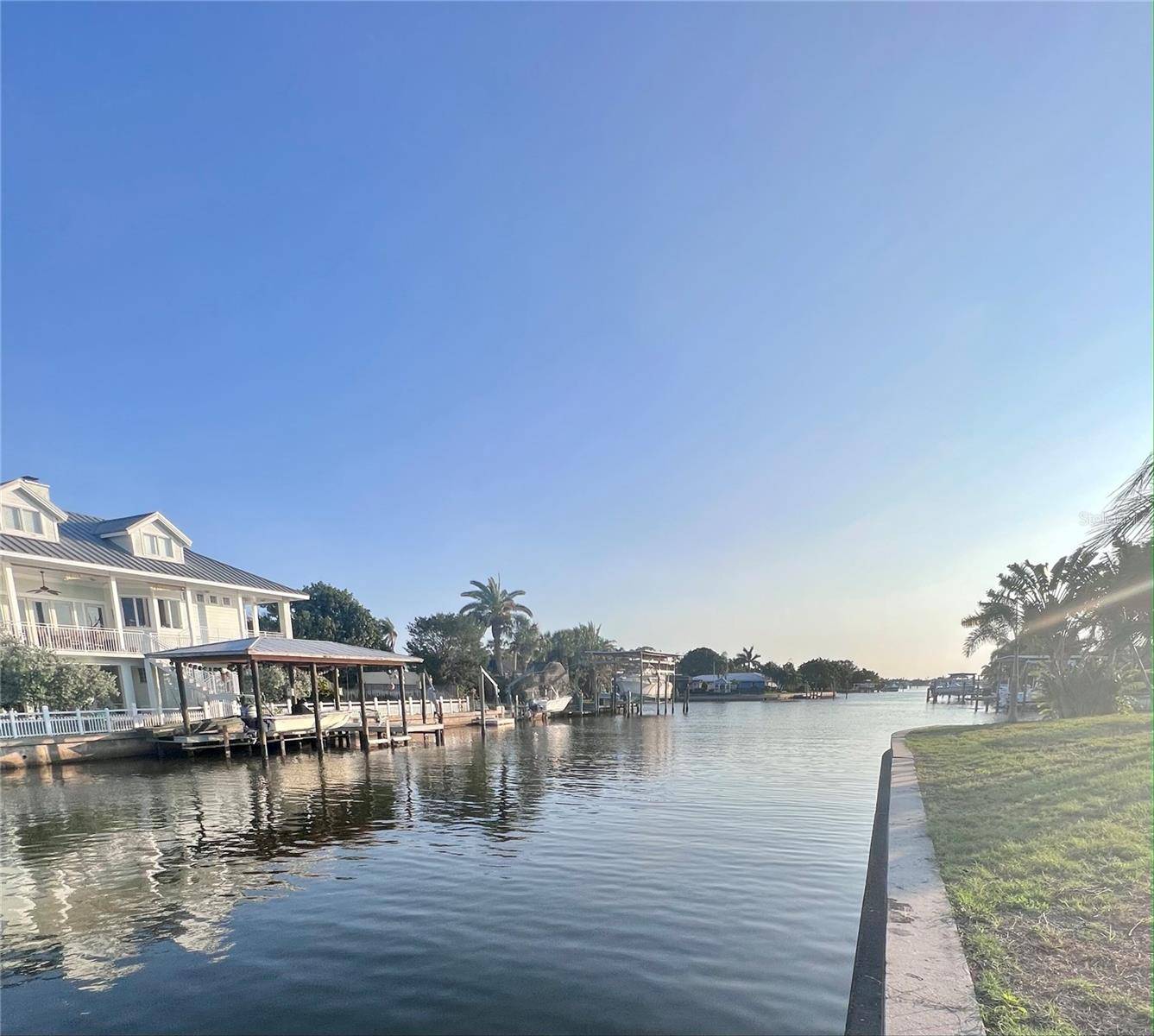 1796 BROOKSIDE BLVD, Largo, FL 33770