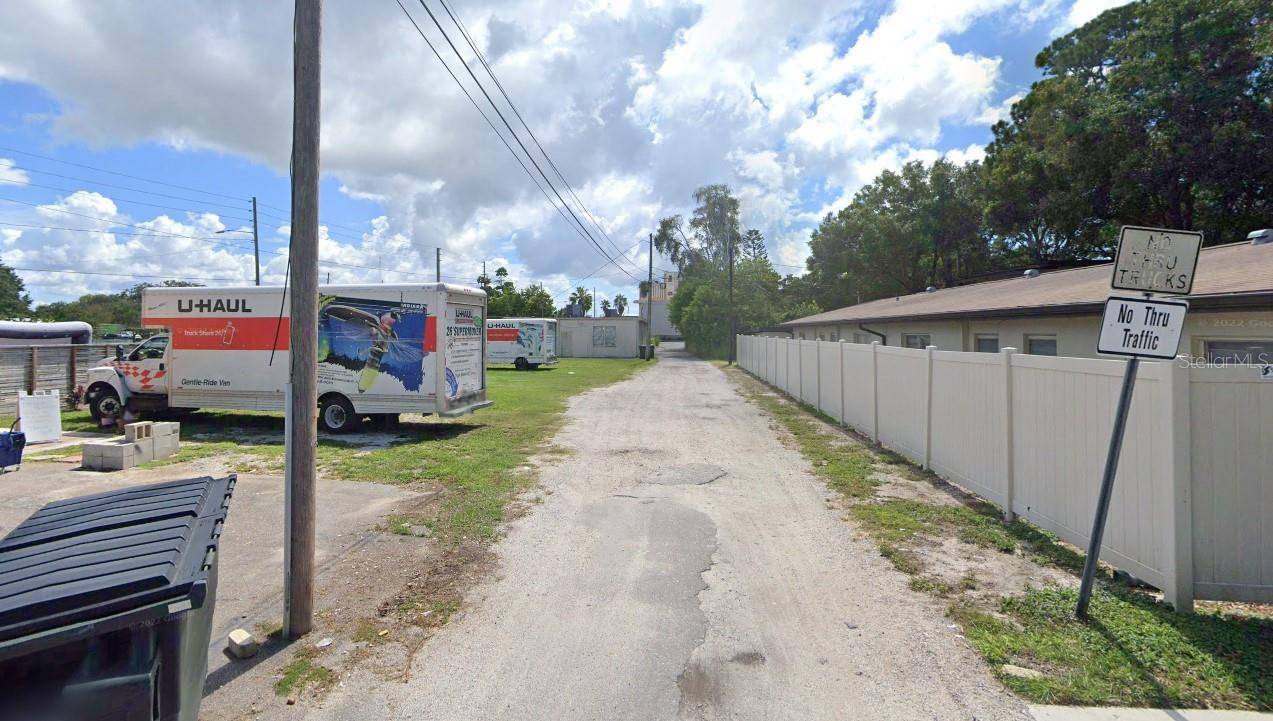 101 CLEARWATER-LARGO RD, Largo, FL 33770
