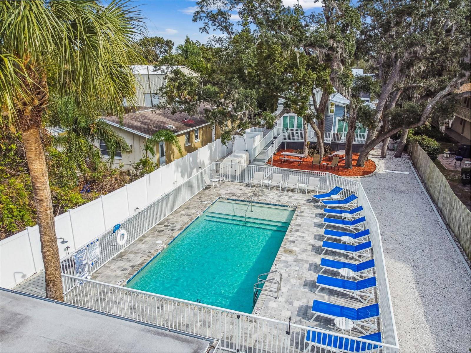 1523 BAYSHORE BLVD #6, Dunedin, FL 34698