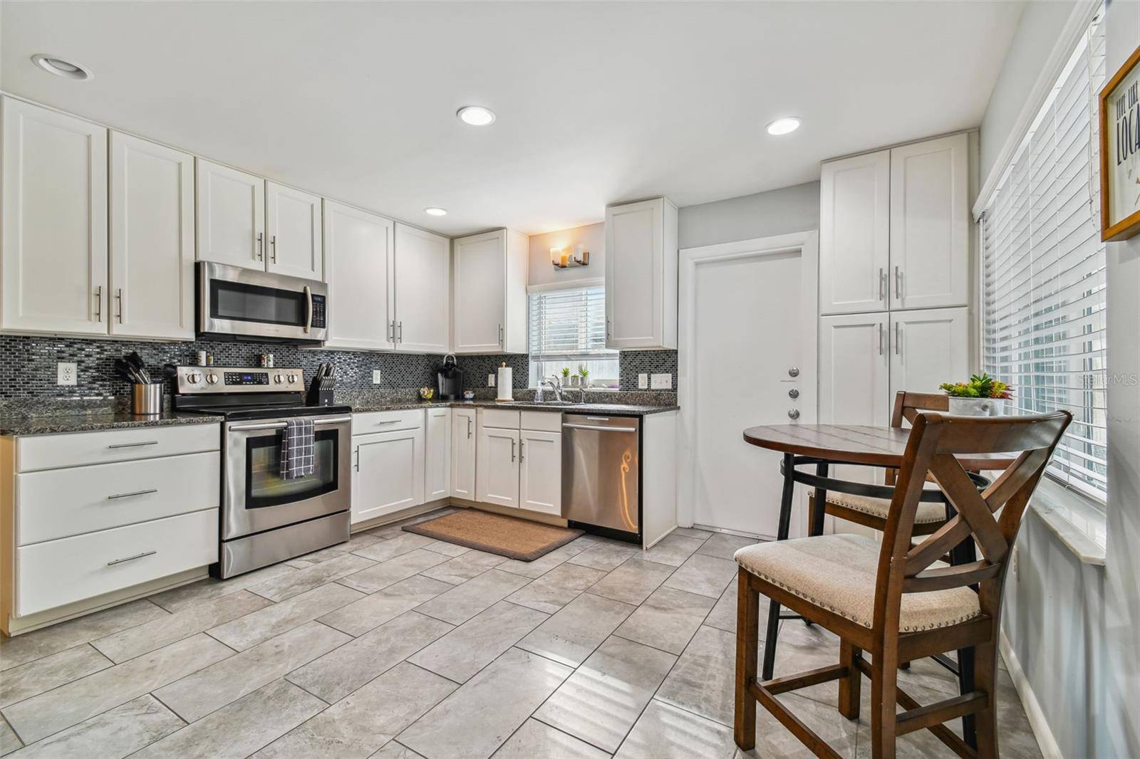 1523 BAYSHORE BLVD #6, Dunedin, FL 34698