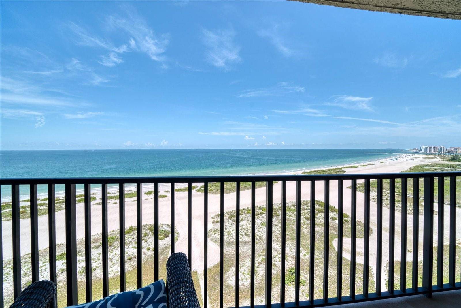 1290 GULF BLVD #1406, Clearwater, FL 33767